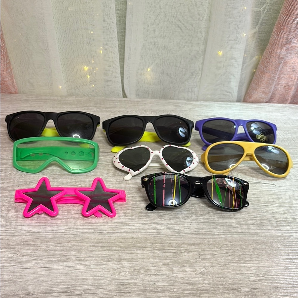 Kids Fun Sunglasses Set - Multicolor